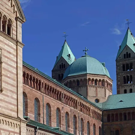 Ferienwohnung Fachwerkhaus Maximilian Speyer Exterior foto